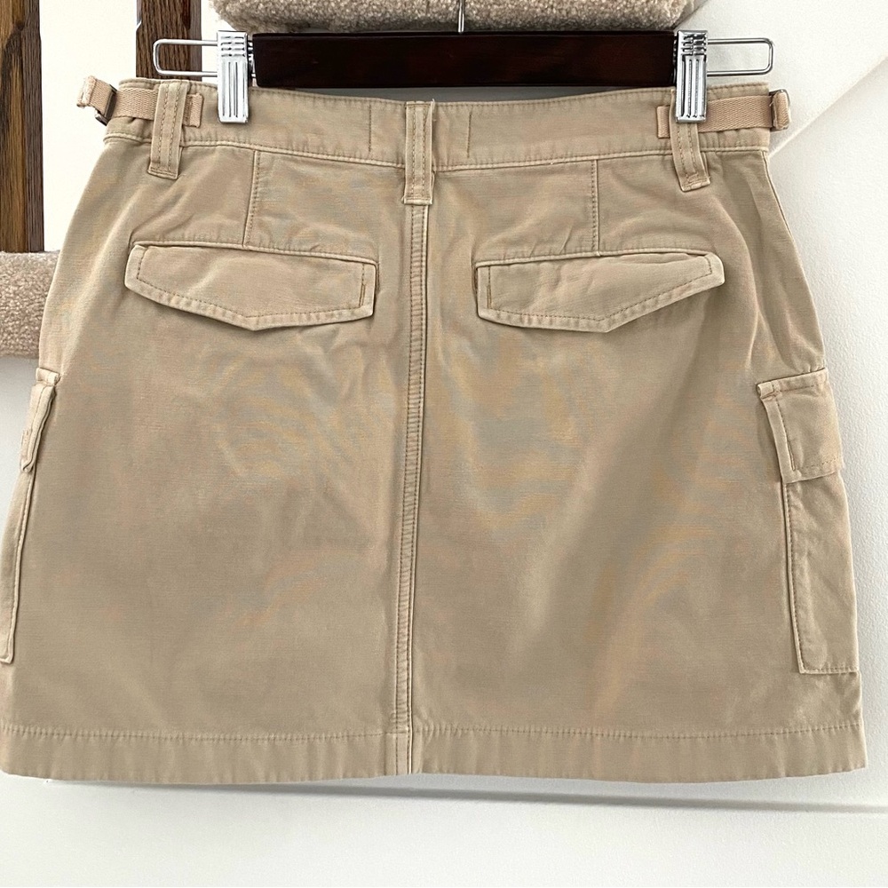 Aritzia TNA Tan Khaki Supply Cargo Micro Skirt Size 6 - Picture 2 of 15